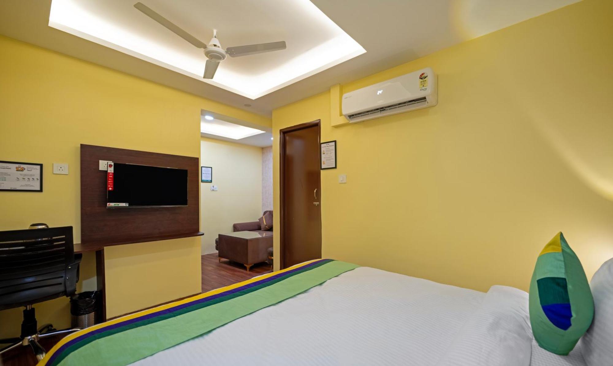 Treebo Taj Square, 10 Mins From Airport Hotel Patna  Exterior photo